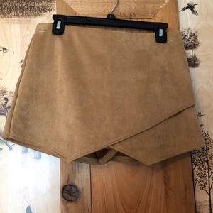 Suede skort
